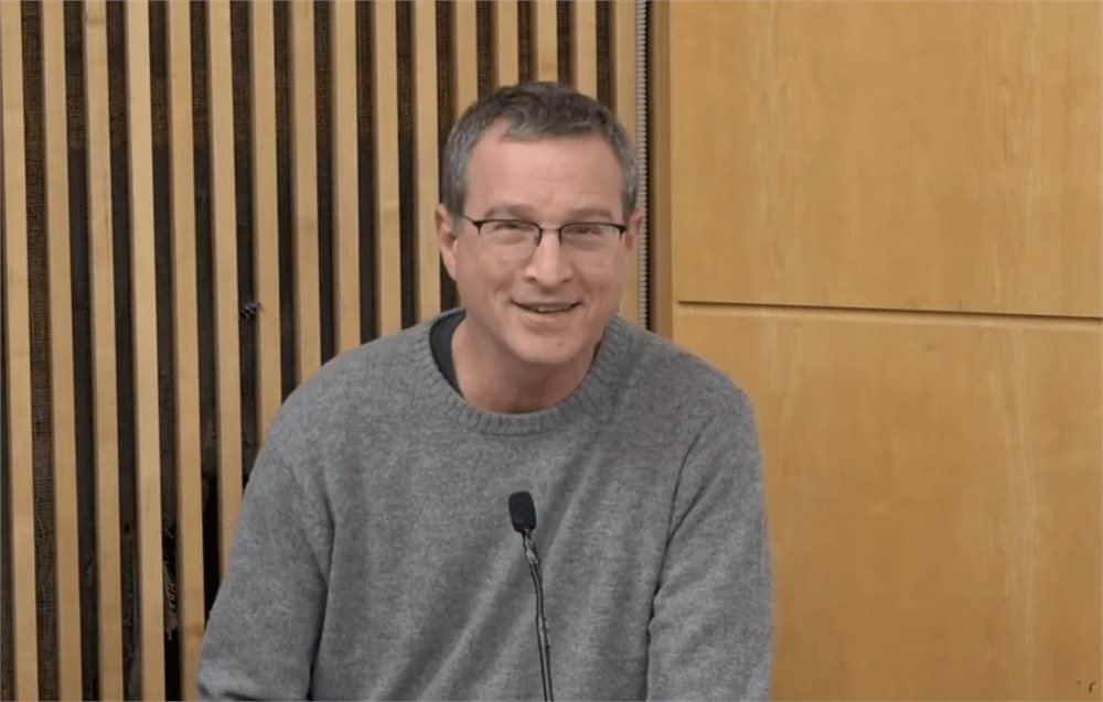 ד״ר רוני באט